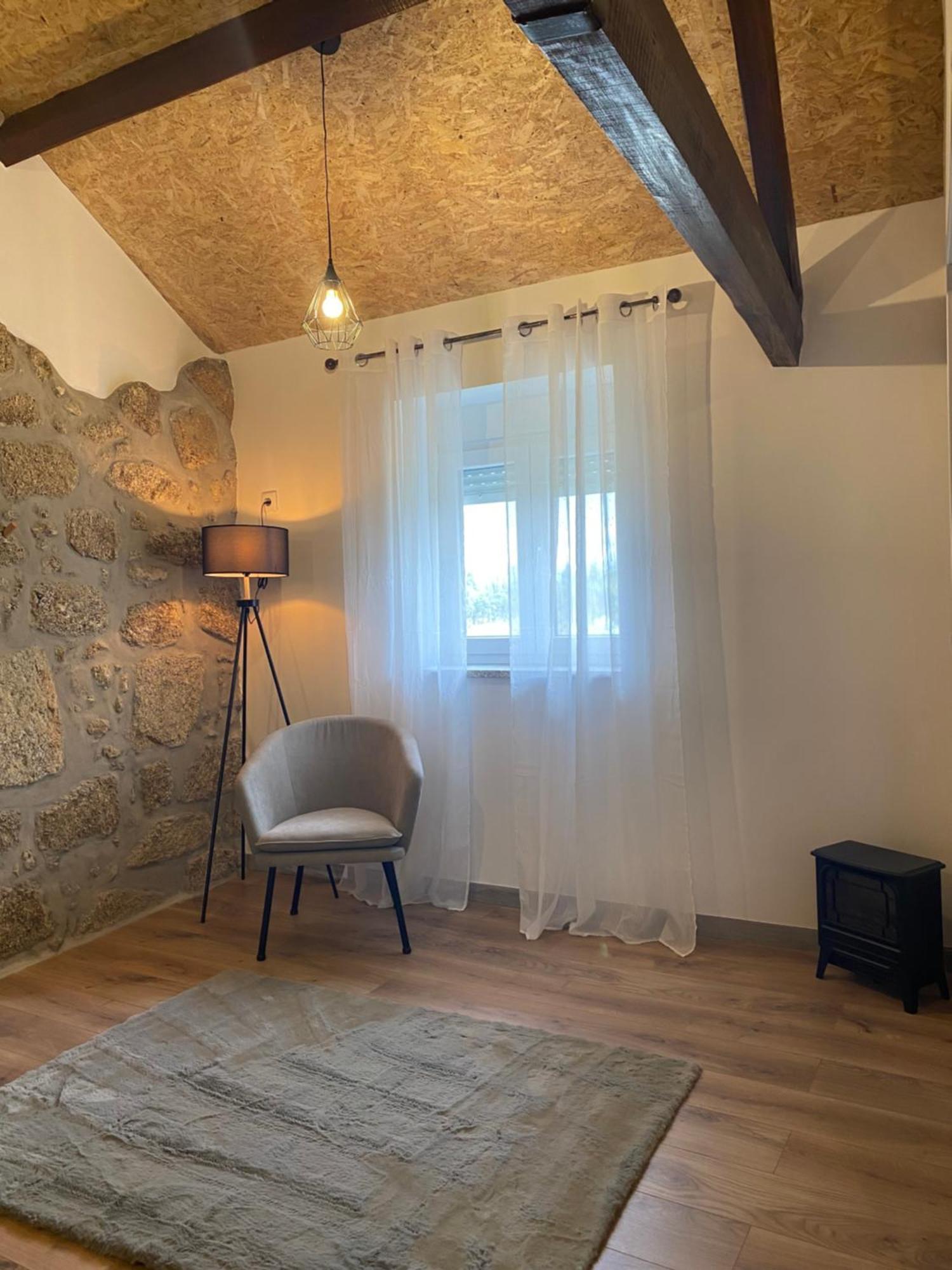 Willa Casa De Pedra Em Vinha No Dao Nelas Zewnętrze zdjęcie
